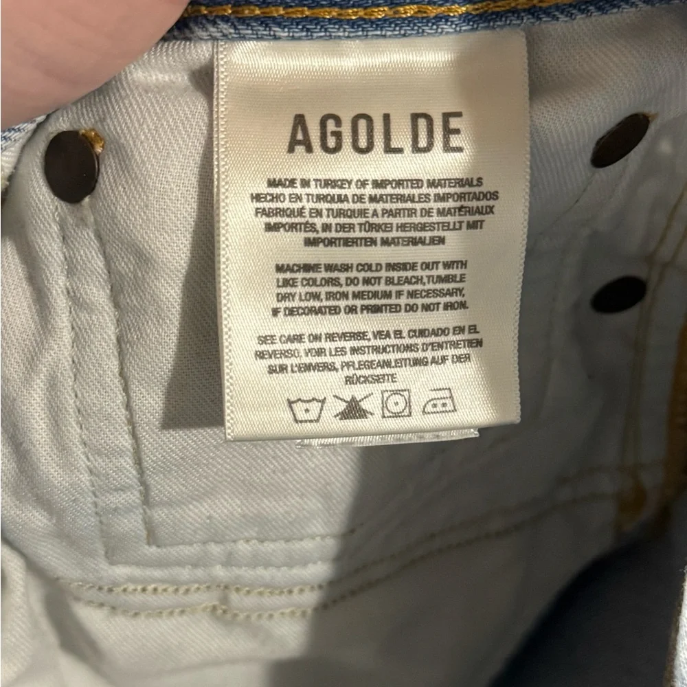 AGOLDE Parker Vintage Cutoff Denim Shorts – Organic Light Wash, Size 26 - Picture 6 of 7